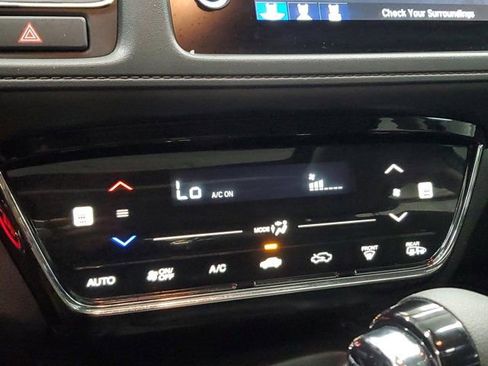 Certified 2022 Honda HR-V EX image 28