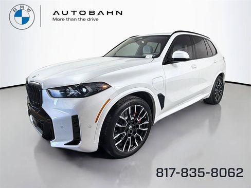 New 2026 BMW X5 xDrive50e w/ M Sport Package AWD/4WD image 1
