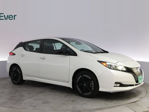 Used 2024 Nissan Leaf SV Plus FWD image 14