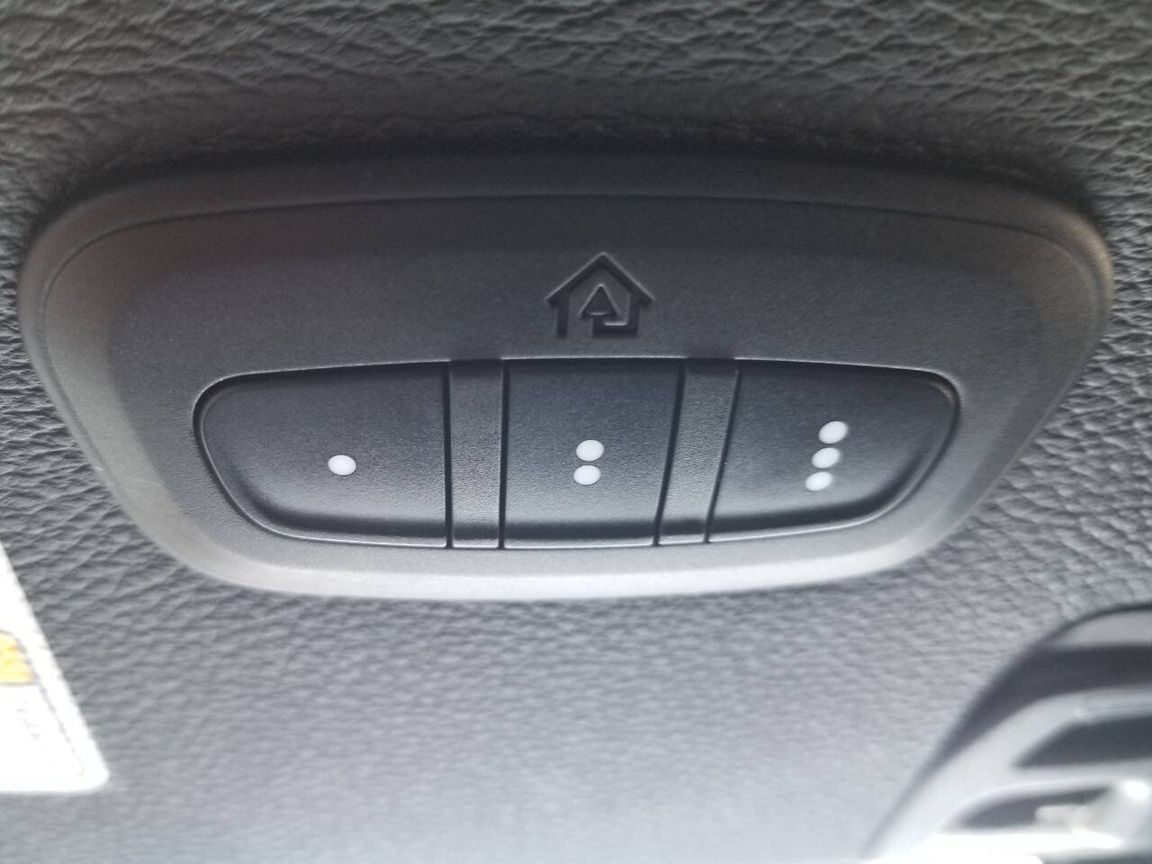Used 2021 Jeep Gladiator Overland AWD/4WD image 36