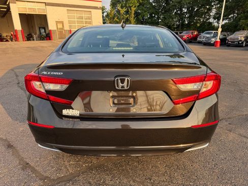 Used 2018 Honda Accord EX-L image 4