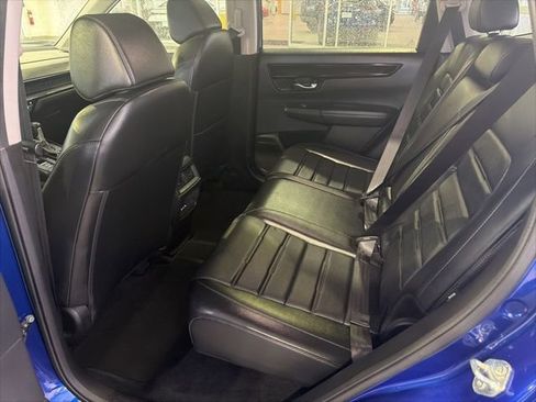 Used 2024 Honda CR-V EX-L image 3