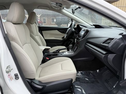 Used 2019 Subaru Impreza 2.0i w/ Eyesight image 17