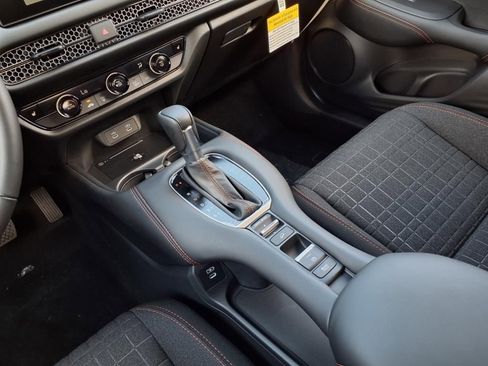 Used 2026 Honda HR-V Sport image 19