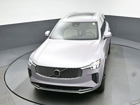 New 2026 Volvo XC90 B6 Plus w/ Protection Package Premier image 47