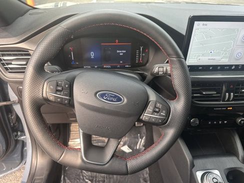 Used 2024 Ford Escape ST-Line w/ Tech Pack #1 image 12