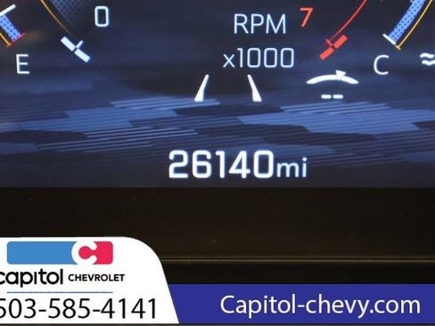 Used 2025 Chevrolet Equinox LT AWD/4WD image 16
