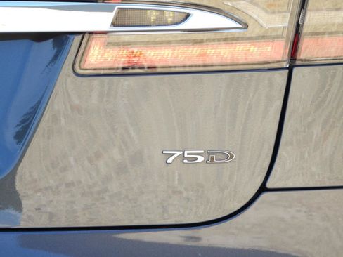 Used 2017 Tesla Model S 75D AWD/4WD image 13