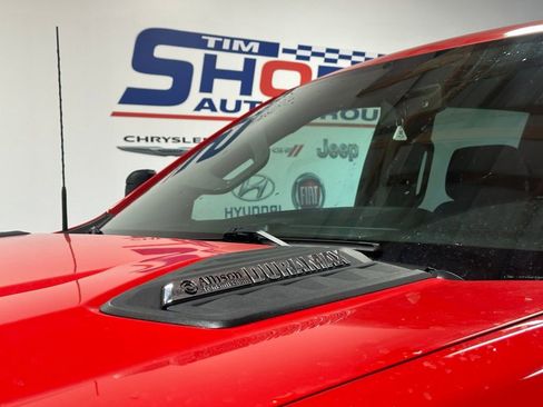 Used 2023 Chevrolet Silverado 2500 Custom w/ Custom Value Package image 10