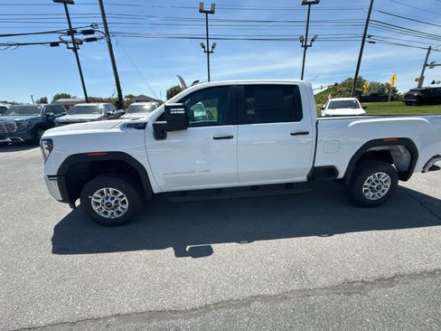 New 2026 GMC Sierra 2500 Pro w/ 1SA Pro Safety Plus Package AWD/4WD image 4