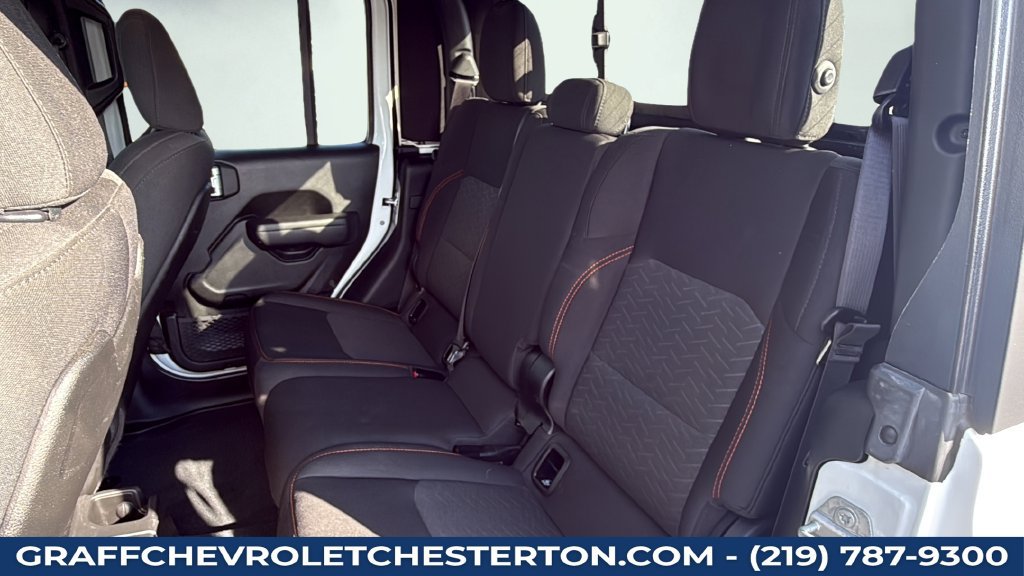 Used 2022 Jeep Gladiator Mojave w/ Trailer Tow Package AWD/4WD image 36