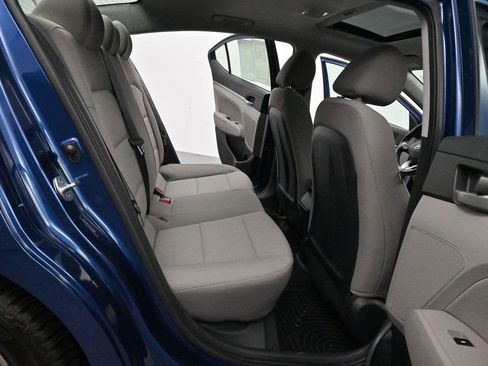 Used 2020 Hyundai Elantra Value Edition FWD image 31