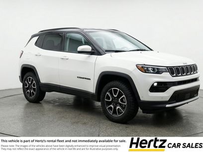 Used 2025 Jeep Compass Trailhawk