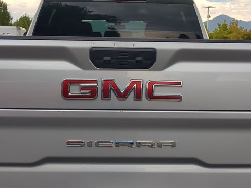Certified 2020 GMC Sierra 3500 SLT w/ Gooseneck/5TH Wheel Package AWD/4WD image 14