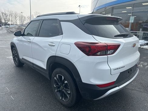 Used 2023 Chevrolet TrailBlazer LT w/ Convenience Package image 7