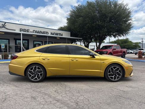 Used 2021 Hyundai Sonata N Line w/ Preferred Accessory Package FWD image 2