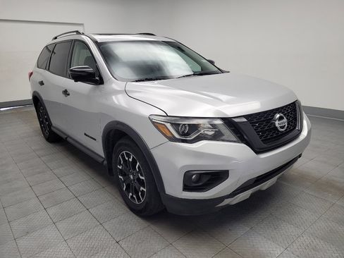 Used 2019 Nissan Pathfinder SL AWD/4WD image 13