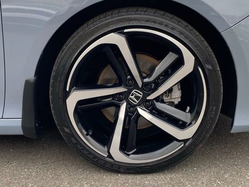 Used 2021 Honda Accord Sport image 21