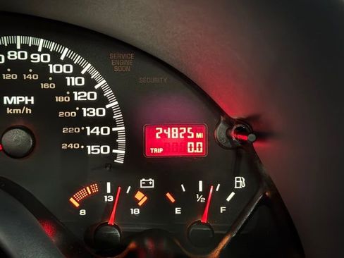 Used 1998 Chevrolet Camaro Z28 w/ Preferred Equipment Group 2 RWD image 15