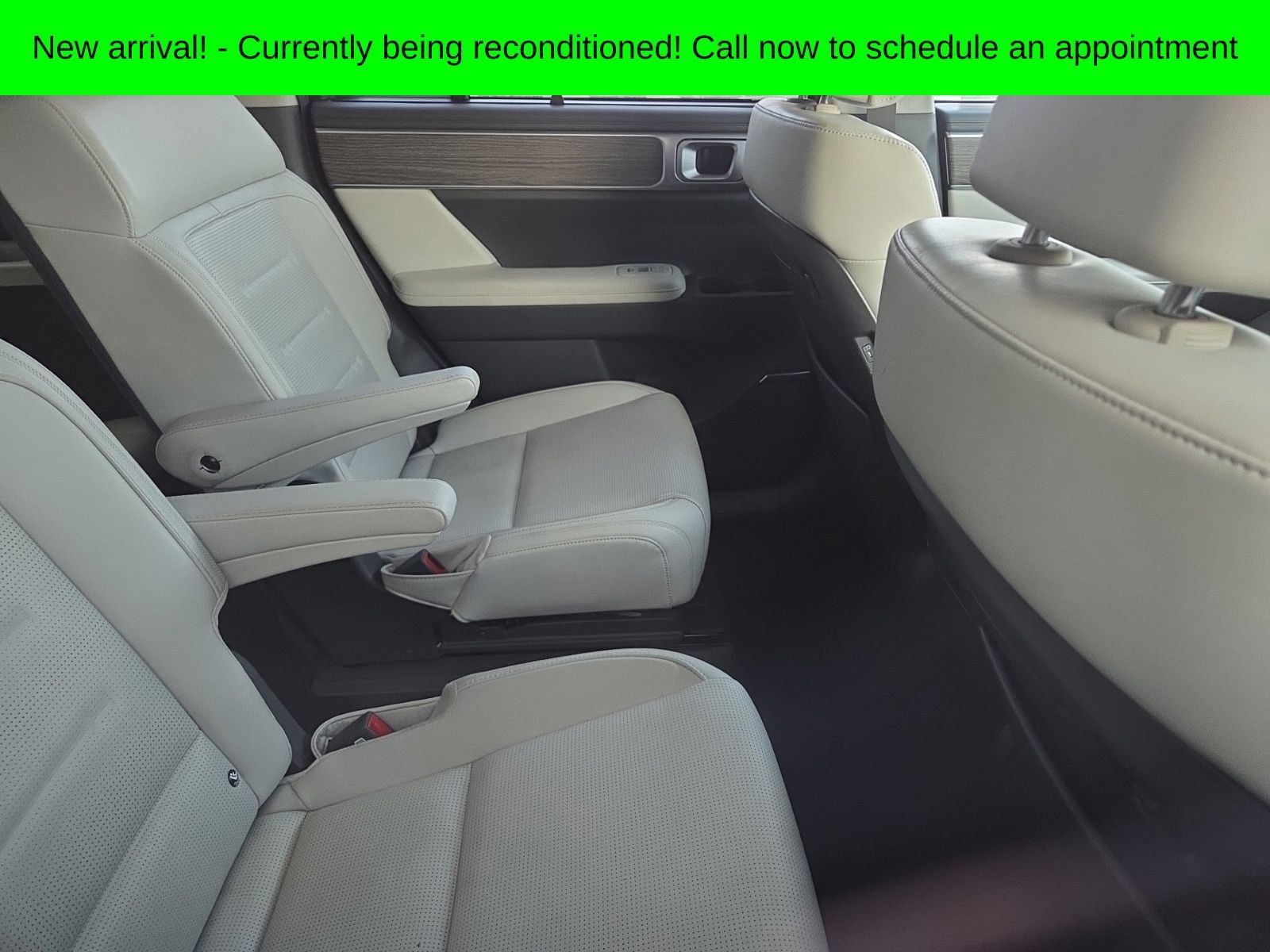 Used 2025 Hyundai Santa Fe Calligraphy FWD image 34