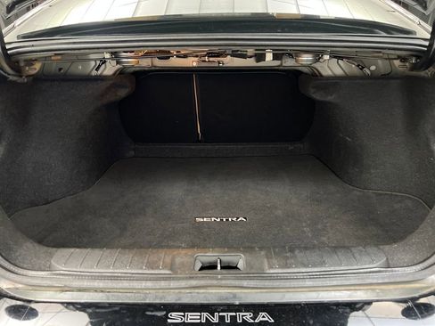 Used 2022 Nissan Sentra SV w/ SV Premium Package image 26