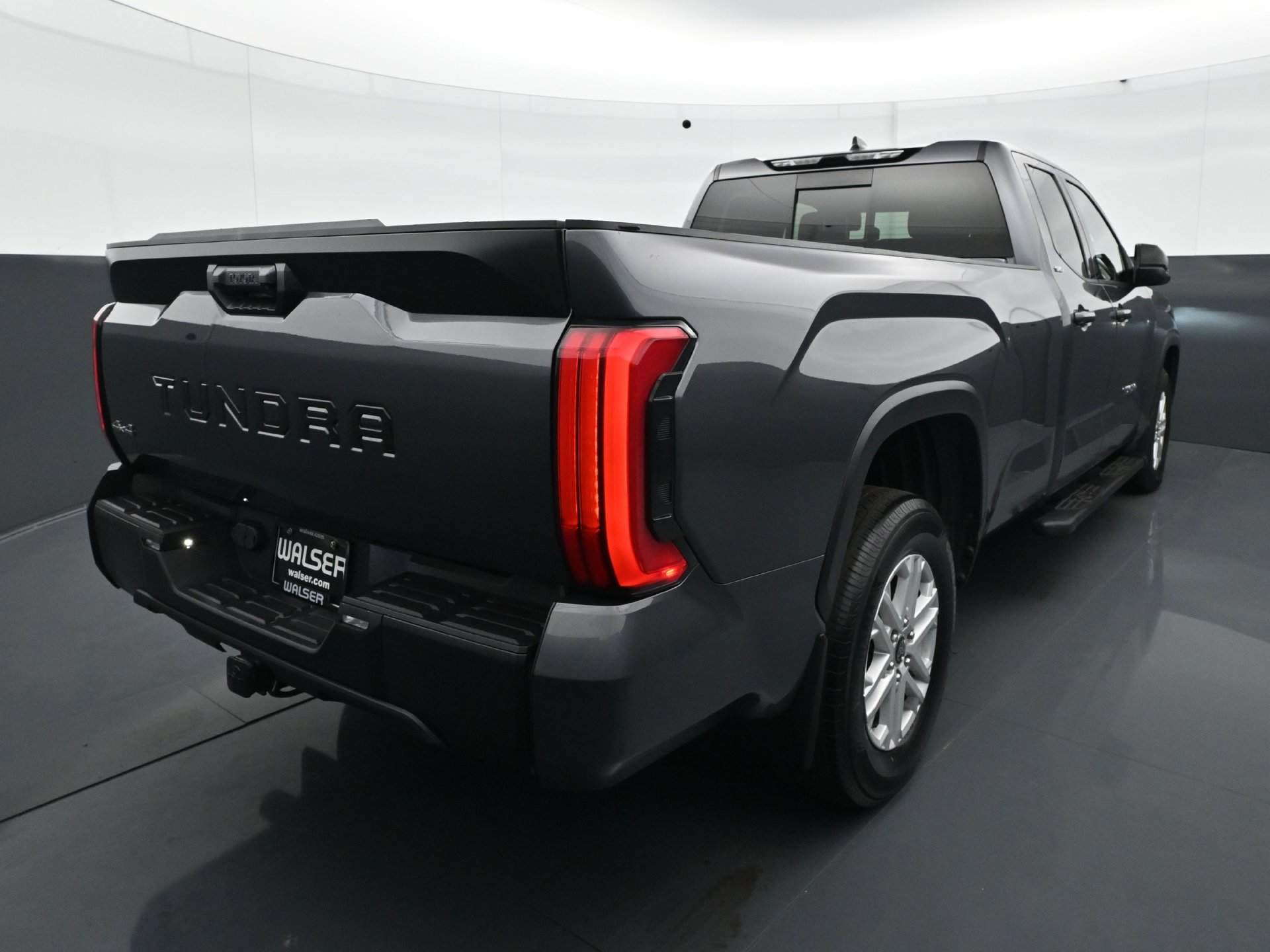 Used 2023 Toyota Tundra SR5 AWD/4WD image 6