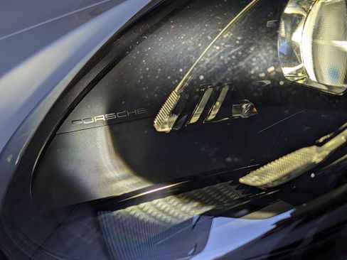 Used 2025 Porsche 911 Carrera image 14