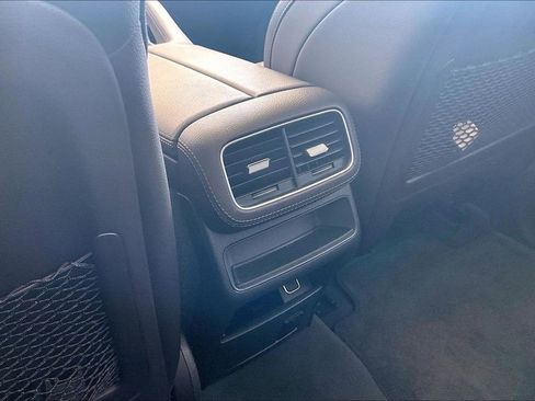 Used 2020 Mercedes-Benz GLE 450 4MATIC image 26