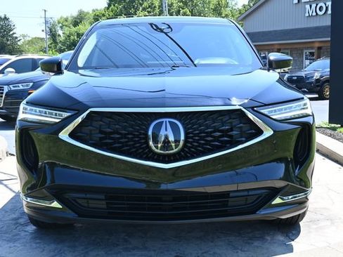 Used 2023 Acura MDX SH-AWD w/ Technology Package image 2