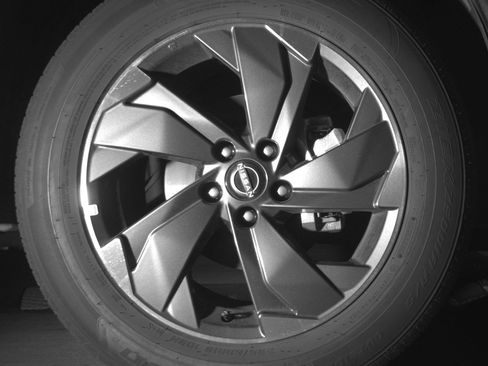 Used 2025 Nissan Rogue SV FWD image 13