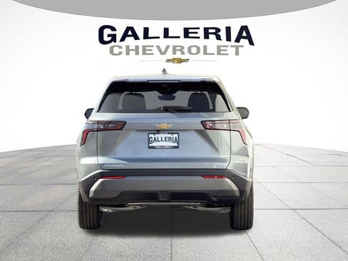 New 2026 Chevrolet Equinox LT w/ Convenience Package II image 6