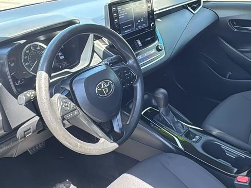 Used 2022 Toyota Corolla LE FWD image 24