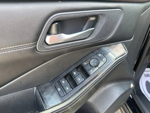 Used 2023 Nissan Rogue SV w/ SV Premium Package AWD/4WD image 21