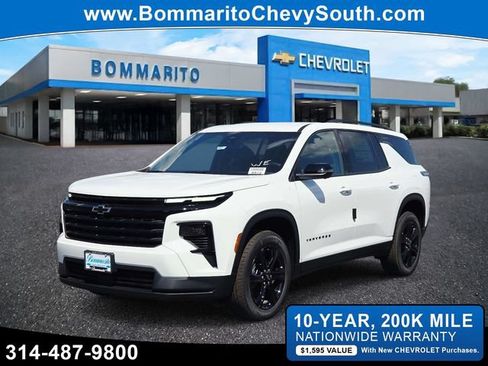 New 2027 Chevrolet Traverse LT w/ Midnight/Sport Edition FWD image 1