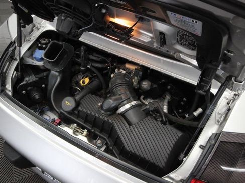 Used 2004 Porsche 911 Carrera 4S image 6