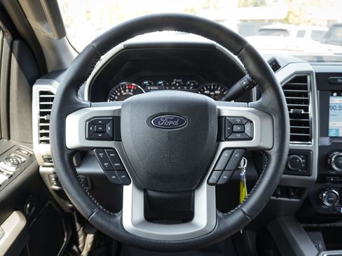 Used 2017 Ford F350 Lariat AWD/4WD image 18