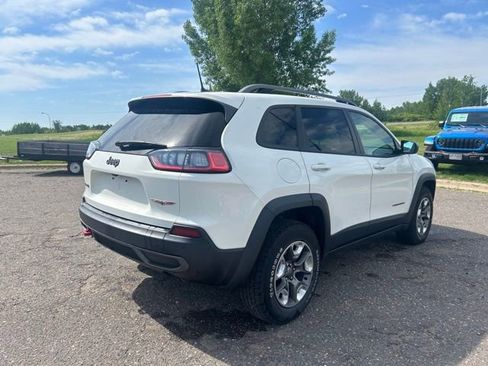 Used 2019 Jeep Cherokee Trailhawk AWD/4WD image 5