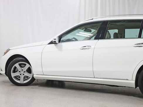 Used 2015 Mercedes-Benz E 350 4MATIC Wagon w/ Premium 1 Package image 11