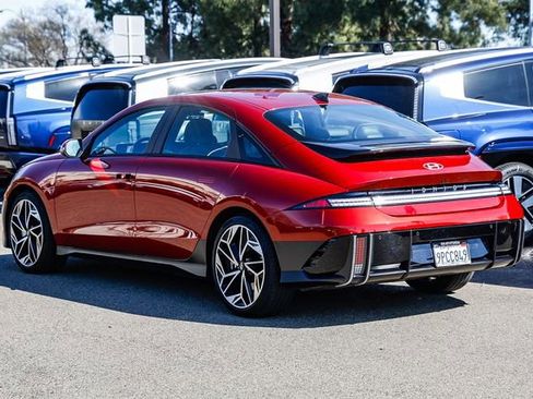 Certified 2025 Hyundai Ioniq 6 SEL image 2