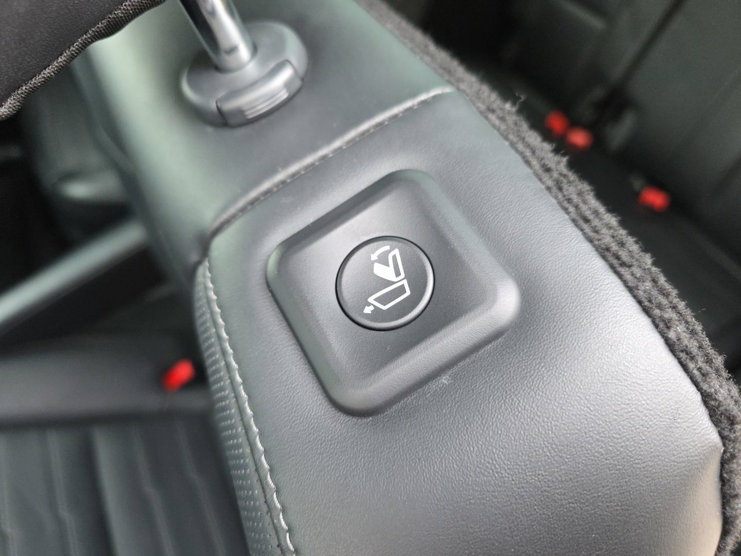 Used 2024 Kia Telluride SX Prestige AWD/4WD image 27