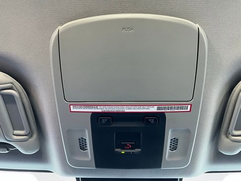 Used 2025 Toyota Camry LE image 15