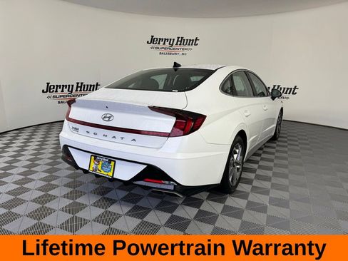 Used 2022 Hyundai Sonata SEL w/ Preferred Accessory Package image 5