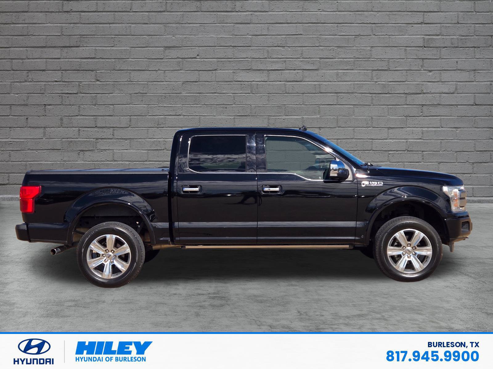 Used 2018 Ford F150 Platinum w/ Equipment Group 701A Luxury AWD/4WD image 3