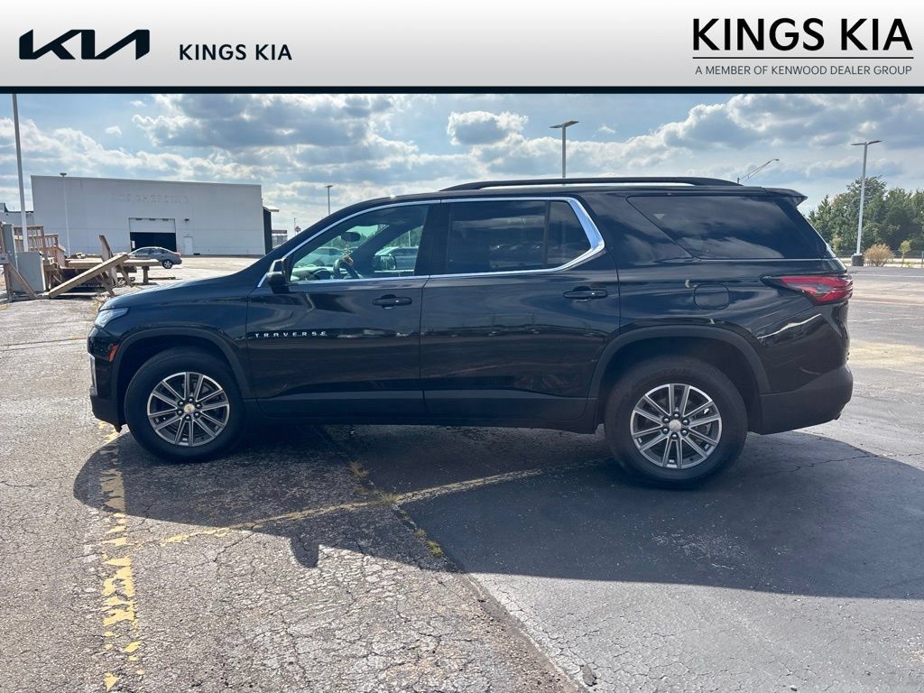 Used 2024 Chevrolet Traverse LT AWD/4WD image 10