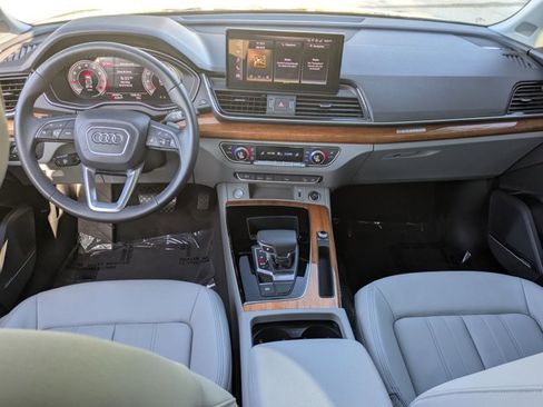 Used 2023 Audi Q5 2.0T Premium Plus w/ Premium Plus Package AWD/4WD image 17