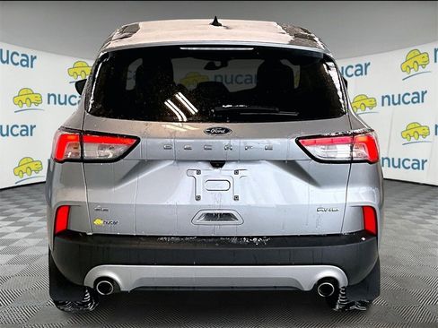 Used 2022 Ford Escape SE w/ Cold Weather Package image 5