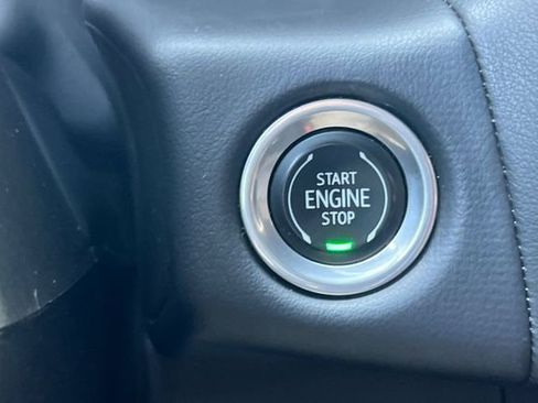 Used 2021 GMC Yukon SLT w/ Rear Media and Nav Package image 30