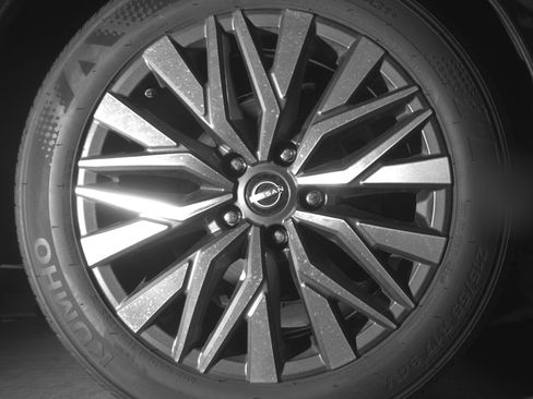 Used 2025 Nissan Altima 2.5 SV FWD image 15