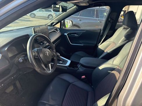 Used 2023 Toyota RAV4 XSE AWD/4WD image 11
