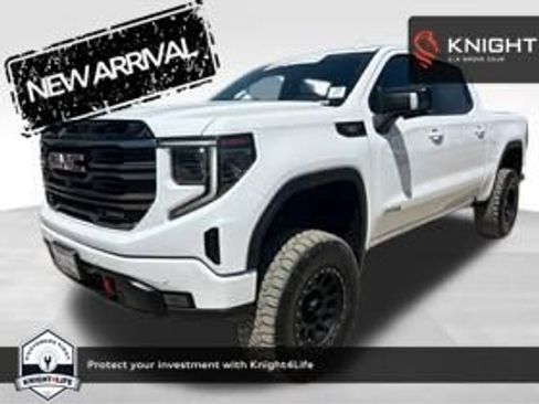 Used 2023 GMC Sierra 1500 AT4 w/ AT4 Premium Package AWD/4WD image 1